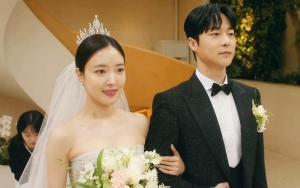 Tim 'Park's Marriage Contract' Spill Adegan Lee Se Young dan Bae In Hyuk yang Layak Dinanti