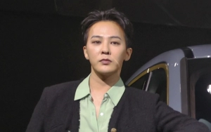 G-Dragon Pamer Kedekatan dengan Cewek Cantik Lewat InstaStory Baru
