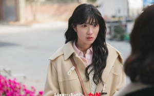Akting Tertawa vs Menangis Kim Hye Yoon di 'Lovely Runner' Jadi Perbincangan