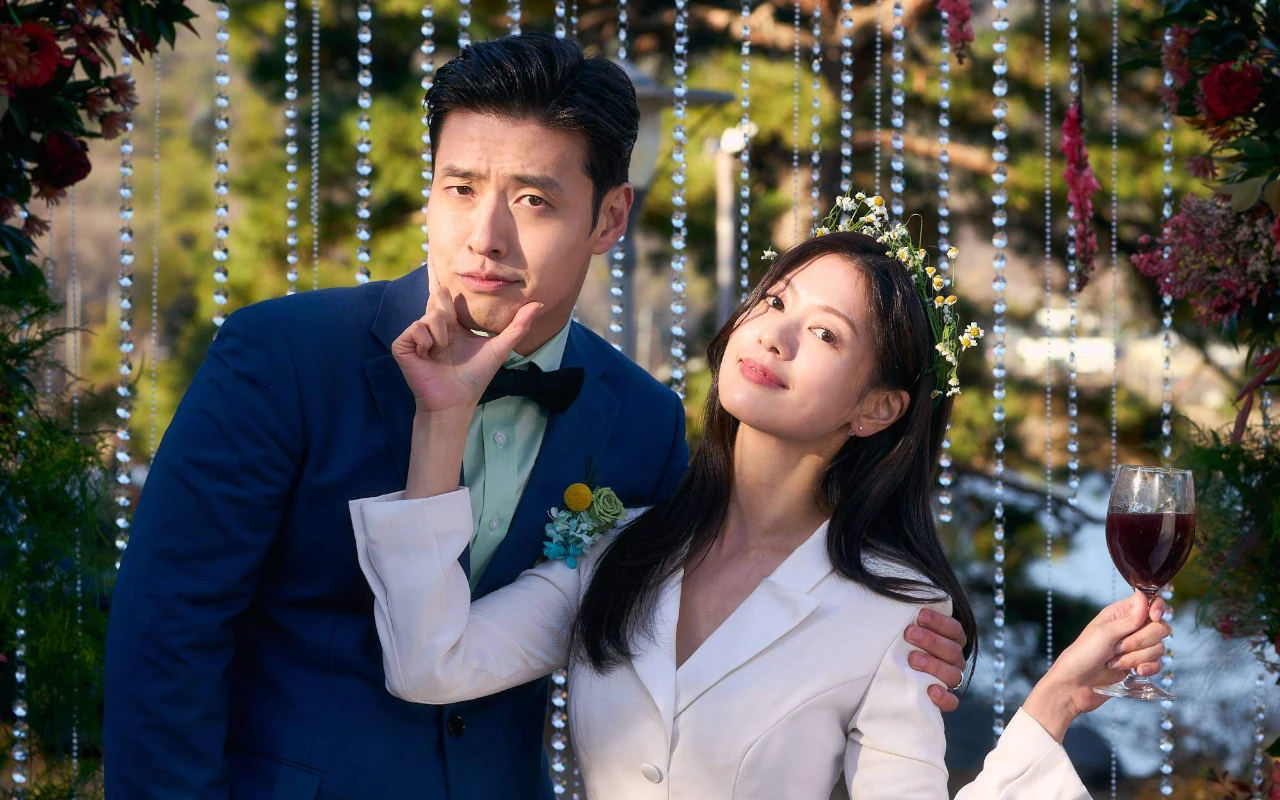 Menikah di '30 Days', Tingkah Mirip Jung So Min & Kang Ha Neul Digoda Jurnalis