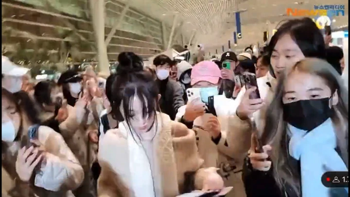 Irene Red Velvet Diduga Cedera Akibat Kekacauan di Bandara