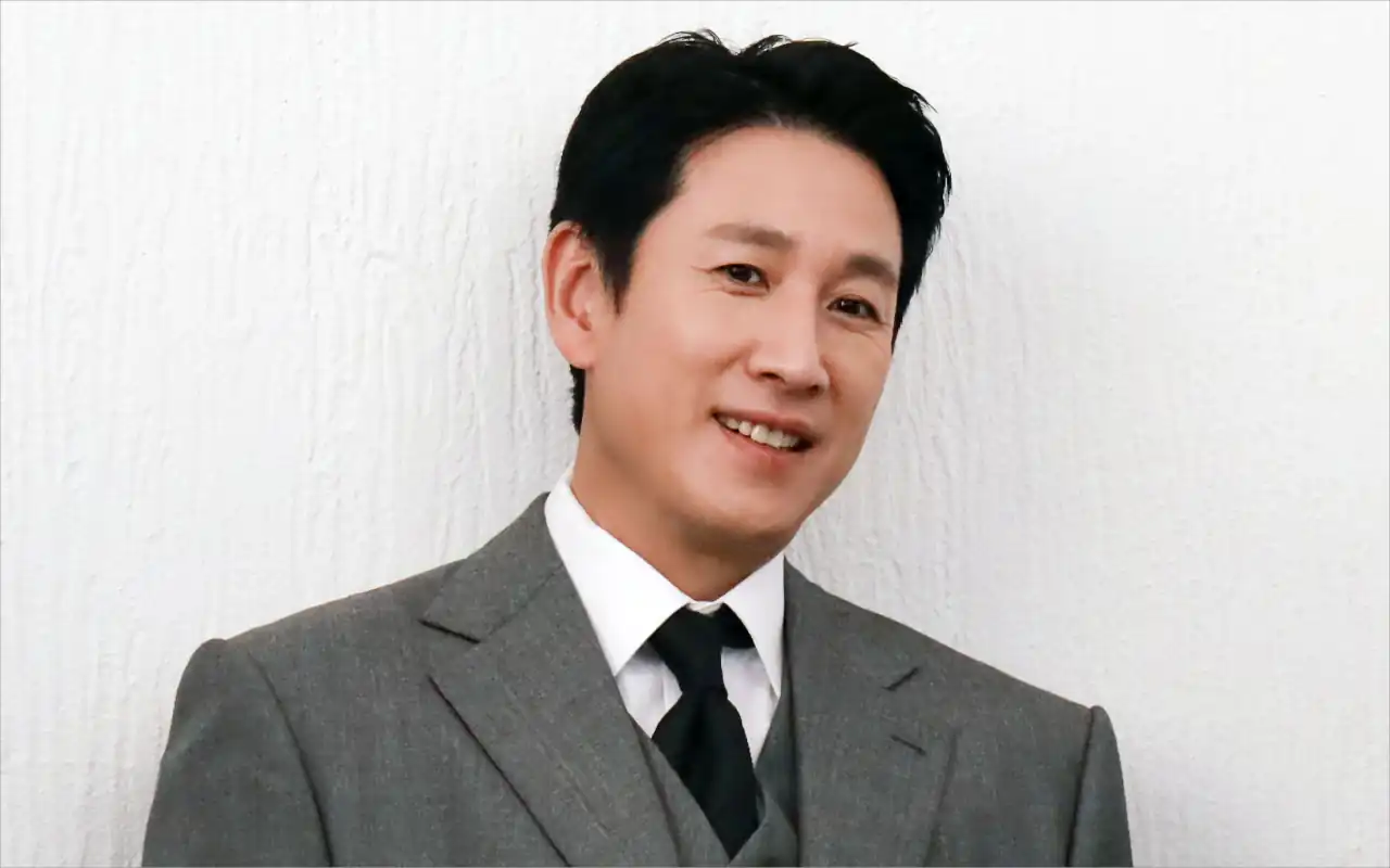 Nasib Film 'Land of Happines' dan 'Project - Silence' Dipertanyakan Usai Lee Sun Kyun Meninggal 