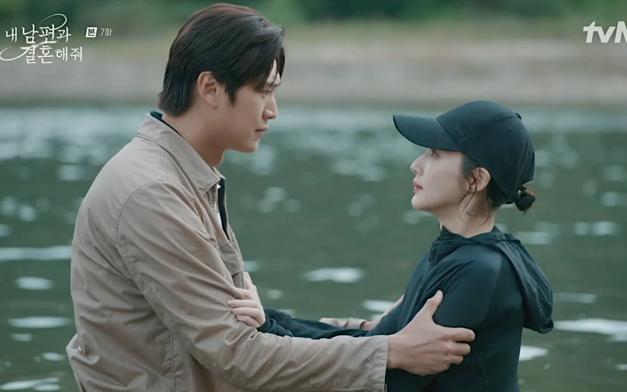'Marry My Husband' Episode 9 & 10 Recap: Park Min Young dan Na In Woo Ciuman Hot