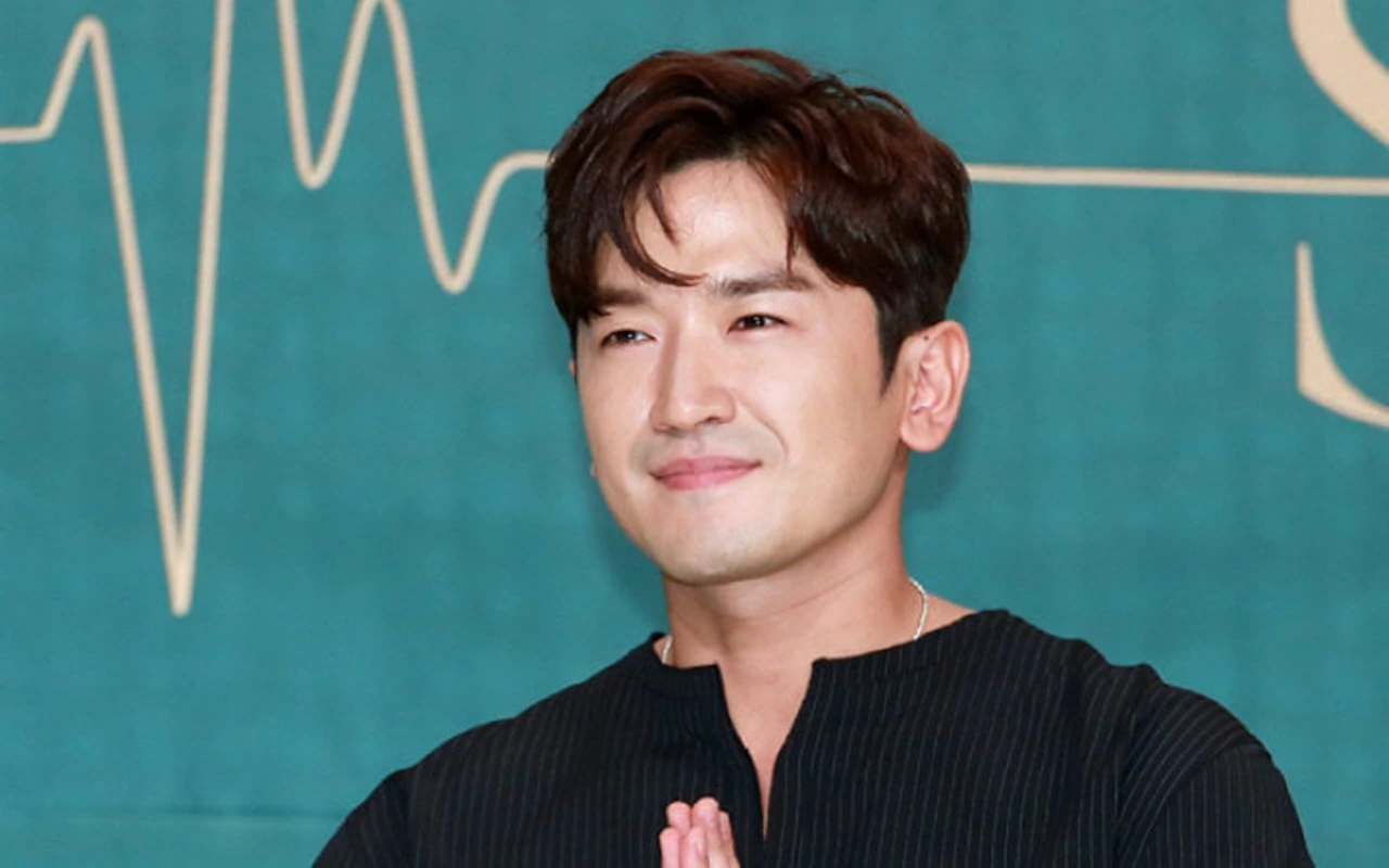 Lee Min Woo Shinhwa Dicurigai Jadi Korban Penipuan Rp30 M Lebih