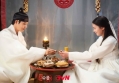Ciuman Romantis Moon Sang Min dan Oh Ye Ju di 'Under The Queen's Umbrella' Jadi Buah Bibir