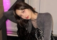 Staf YG Muncul Dukung Lisa BLACKPINK di Crazy Horse Usai Isu Tak Dampingi