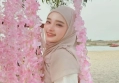 Adab Inara Rusli Diajak Salaman Lawan Jenis Jadi Sorotan
