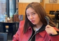 Son Dam Bi & Suami Perdana Pamer Wajah Cantik Sang Putri