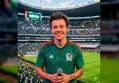 Harry Styles Tersedak Air dan Ambruk di Konser Wembley Stadium