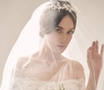 Luna Maya Tampil Cantik dan Anggun