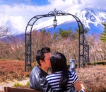 3. Romantis Banget, Awas Baper Lihat Ciuman Tian 