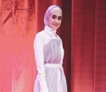 Ayudia Bing Slamet, Inspirasi Tampil Elegan Bagi Hijabers