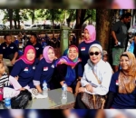 Kegigihan Ratna Sarumpaet masih terlihat saat ikut membela para nelayan Muara Angke, Jakarta
