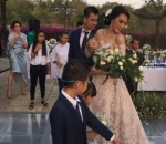 Alexa Key dan Sang Suami di Akad Pernikahan