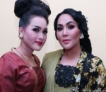 Rita Tila mengungkapkan rasa kagumnya saat bertemu dengan penyanyi Dewi Gita
