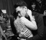 Jadi Orang Spesial, Afgan Peluk Mesra Rossa di Belakang Panggung Konsernya