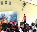 Selain Gelar Premier di Kapal Pesiar, Film 'Asal Kau Bahagia' Juga Promosi ke Sekolah