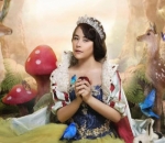 Prilly Latuconsina