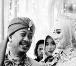 Sorot Mata Opick dan Bebi yang Memancarkan Cinta