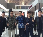 Seventeen sempat menghibur para korban gempa Lombok