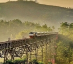 Berada di Dataran Tinggi, Jalur Kereta Argo Prahyangan Akan Menyegarkan Mata