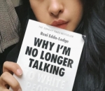 Hobi Banget Baca Buku Sampai Bikin Tagar Khusus di Instagram