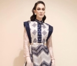 Pose Kece Bak Model Tuai Pujian Selangit dari Netizen di Media Sosial