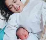 DJ Katty Butterfly Bahagia Resmi Jadi Ibu dari Anak Perempuan yang Cantik