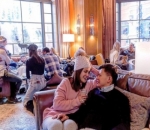 Tak Ragu Mesra Saat Liburan di Aspen, Colorado
