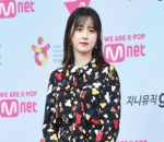 Ku Hye Sun Berani Pakai Long Dress di Musim Panas