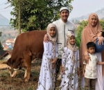 Irfan Hakim dan Keluarga