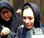 Andien Melayat ke Rumah Duka BCL dan Ashraf Sinclair di Pejaten, Jakarta