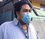 Ivan Gunawan Jualan Peyek Demi Bayar Gaji Karyawan