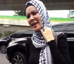 Angel Lelga berduka saat sang ayah meninggal dunia