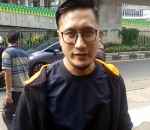 Arie Untung Jalani Bulan Ramadan di Rumah Bersama Keluarga