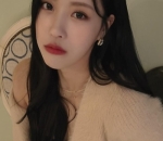 Potret Mijoo yang Manja