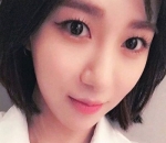 Keimutan Kwon Mina Dengan Rambut Pendek