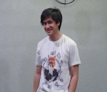 Kevin Dengan Model Rambut Andalannya
