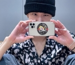 <i>Mirror Selfie</i> Di Tengah Latihan