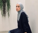 Semi feminin dengan tunik dan kulot