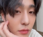 Potret <i>Selfie</i> Unjuk Ketampanan