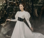 Elegan Dengan Balutan <i>Dress</i>