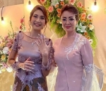 <i>body goals</i> tak kalah dengan menantu