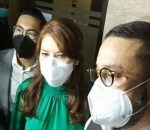 Tamara Bleszynski Alami Kerugian Belasan Miliar