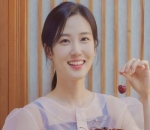 Cantik <i>effortless</i>