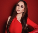  Mama muda cantik <i>flawless</i>