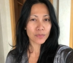 Memiliki <i>Bare Face</i> Yang Ayu