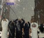 Menikmati <i>First Snow</i> Bersama
