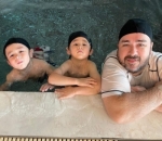 Berenang Bersama