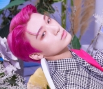 Curi Perhatian Dengan Rambut <i>Pink</i>